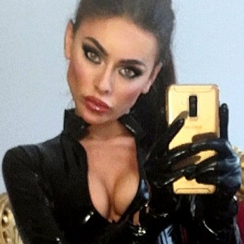 Evil woman. Evil woman актриса. Evil woman onlyfans. Evil woman модель Misters. Evil woman Goddess.