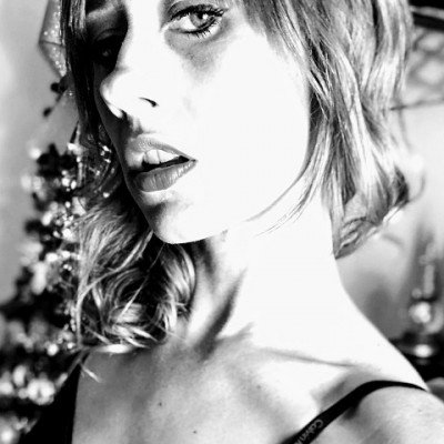 Miss Jade - Domme Source